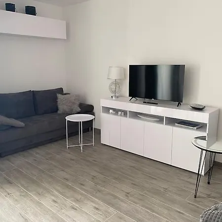 Plac Slowianski 10 - Silver * Świnoujście