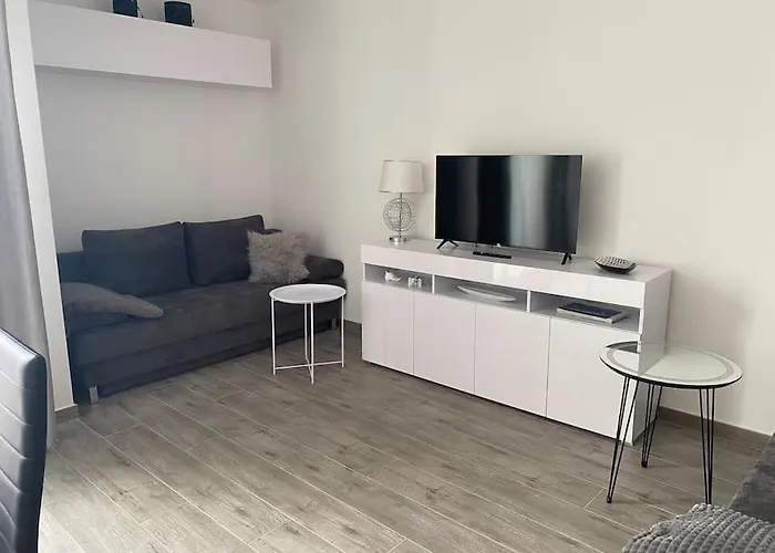 Plac Slowianski 10 - Silver * Świnoujście